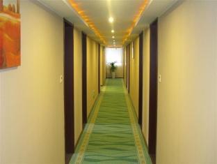 Baotou Green Tree Inn Steel Street מראה חיצוני תמונה
